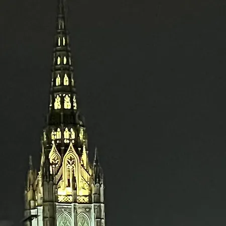 Hotel Le Robec - Proche De La Cathedrale Et Du Centre-ville